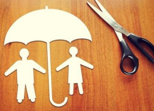 哆啦a保險測評，有哪些優(yōu)缺點